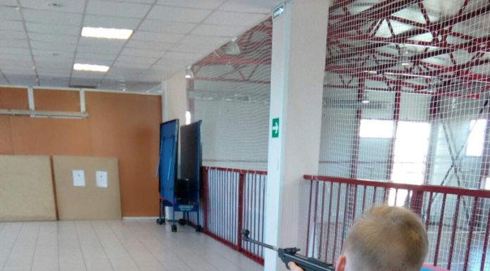 13 апреля в ФОКе состоялось Открытое первенство ДЮСШ п. Сандово по пулевой стрельбе, в котором приняло участие 32 человека. Результаты ребят пошли в зачёт ГТО. Девушки и юноши соревновались раздельно по трем ступеням.