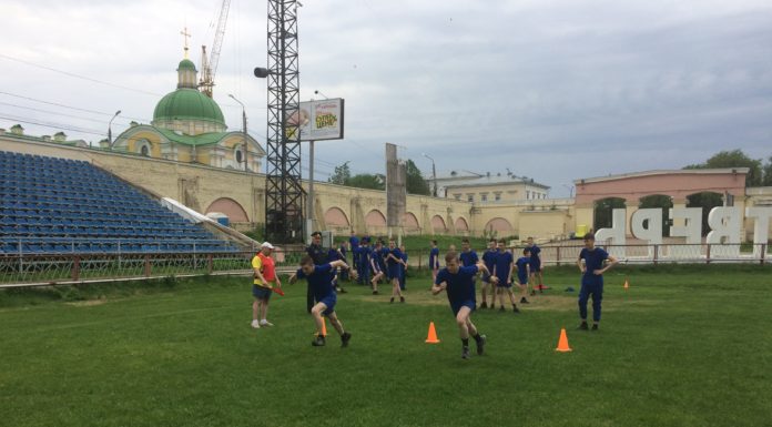 15 мая 2018 года на территории города Твери, на базе стадиона «Химик» Муниципального бюджетного учреждения «Объединенная дирекция стадионов» прошло тестирование по выполнению видов испытаний (тестов), нормативов, требований к оценке уровня знаний и умений в области физической культуры и спорта в рамках Всероссийского физкультурно-спортивного комплекса «Готов к труду и обороне» (ГТО) среди обучающихсяТверского военного суворовского училища (III-VI ступени) по бегу на 30, 60, 100м, метанию мяча весом 150 г, метанию спортивного снаряда весом 700 г.