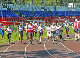 5 июня на городском стадионе в Конаковском бору прошло летнее многоборье ГТО среди взрослых. Это было открытое первенство Конаковского района, которое стало первым этапом спартакиады трудовых коллективов Конаковского района 2021 года.