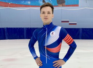 Тверской конькобежец Даниил Ейбог поддержал российских паралимпийцев