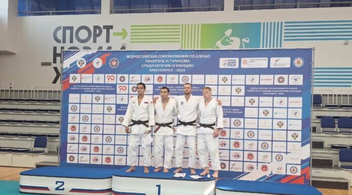 Ботыр Нуралиев вместе с серебряной медалью завоевал путевку на чемпионат России